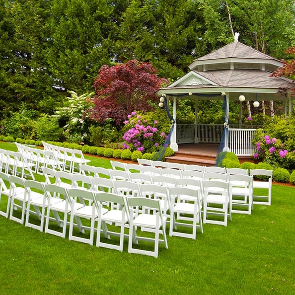 our wedding & event trailers come equipped with restroom facilities for your convenience